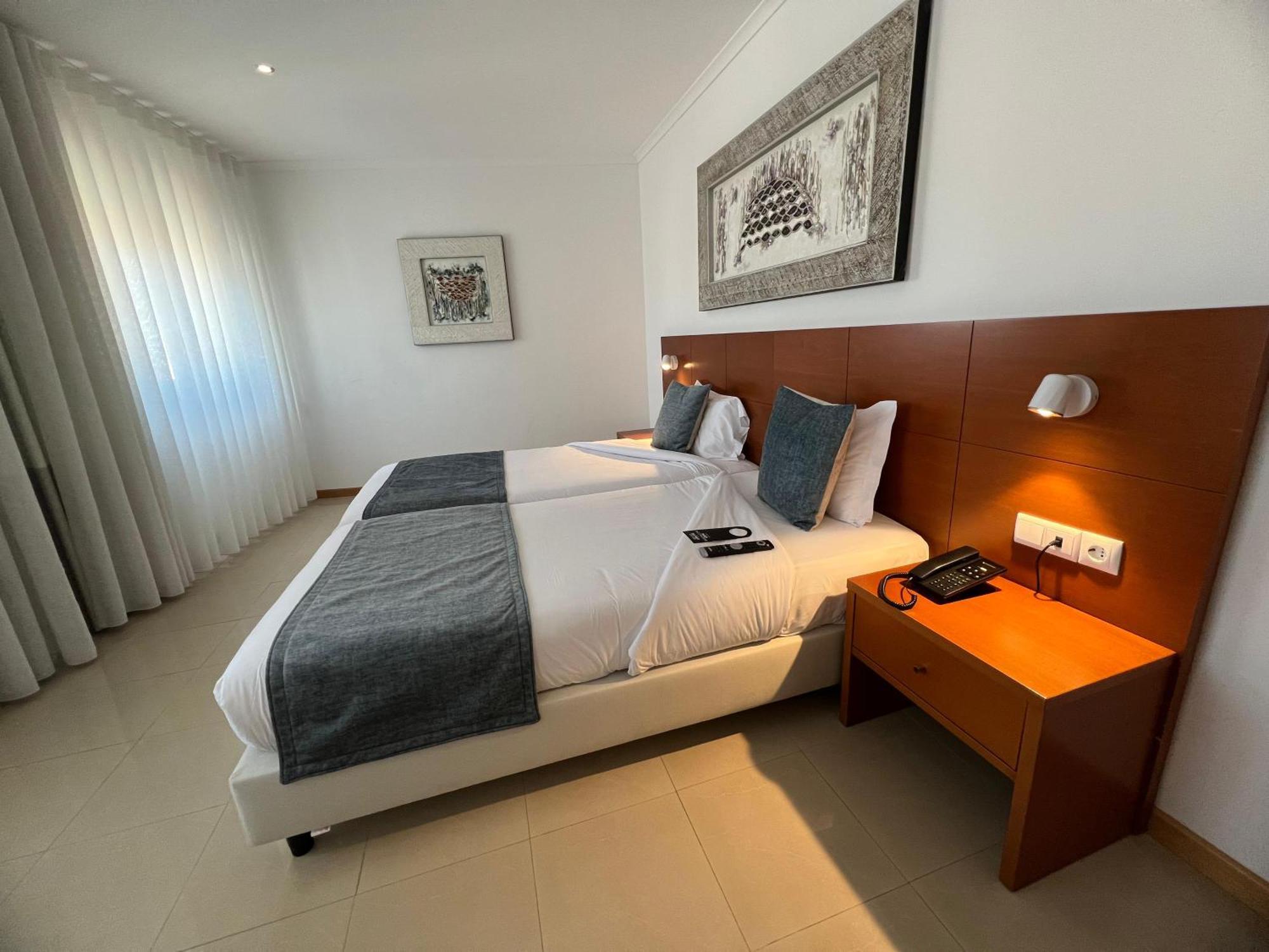 Be One Hotel Caldas Da Rainha - By Mhmb Hospitality חדר תמונה