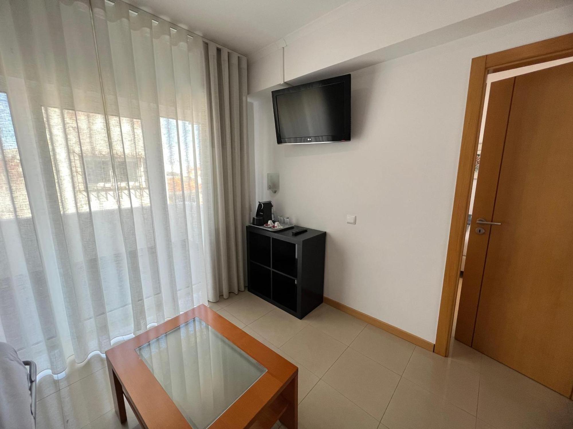 Be One Hotel Caldas Da Rainha - By Mhmb Hospitality חדר תמונה