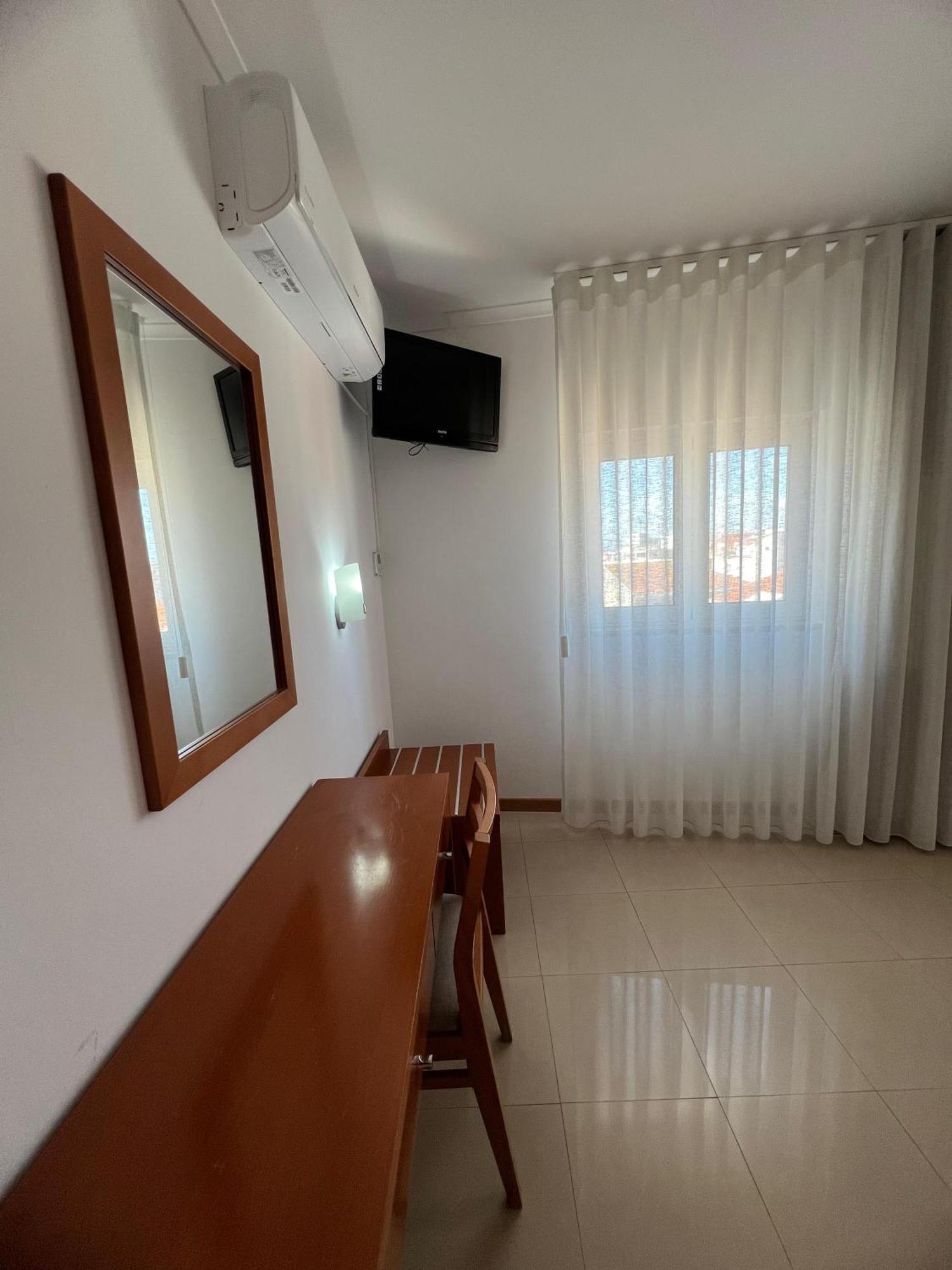 Be One Hotel Caldas Da Rainha - By Mhmb Hospitality חדר תמונה